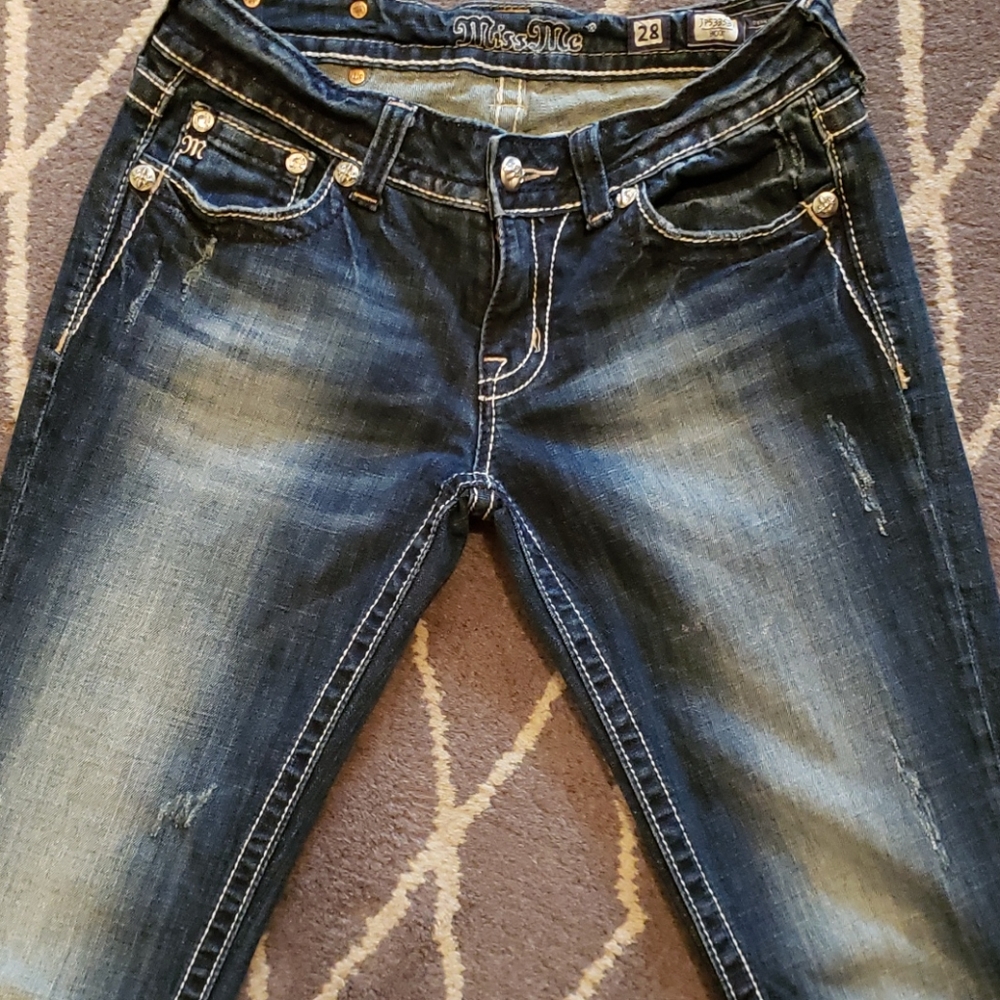 Ladies blue jeans